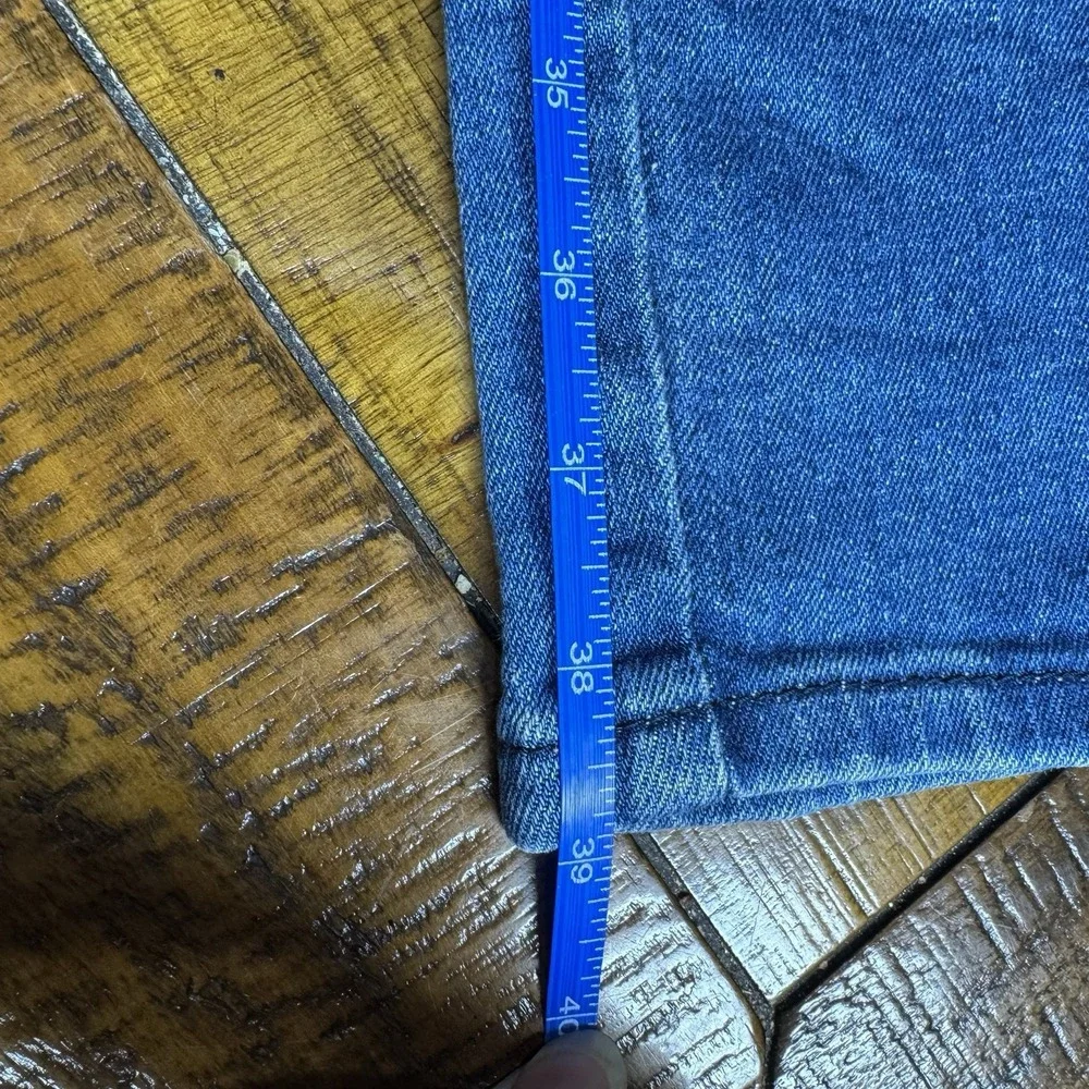 Levi's Denim Jeans Men's 514 Slim Straight Zip Fly Dark Stitching Measures 34x29